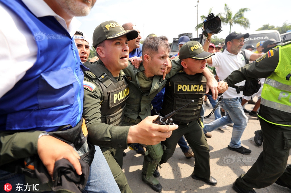 委内瑞拉国内小股军人发动政变 政府称整体可控