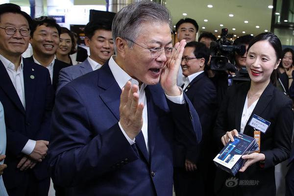 青瓦台：韩美总统通电话商讨重启无核化谈判等事宜