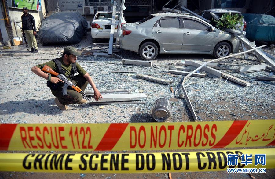 斯里兰卡首次公布复活节爆炸案9名袭击者姓名照片